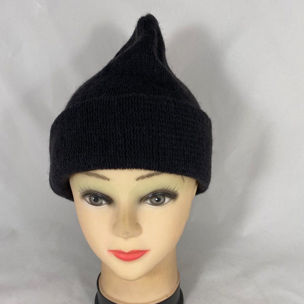 Knitted Chunky Beanie Hat NWOT